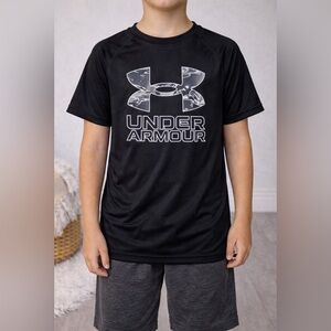 Under Armour Kids Black T-Shirt